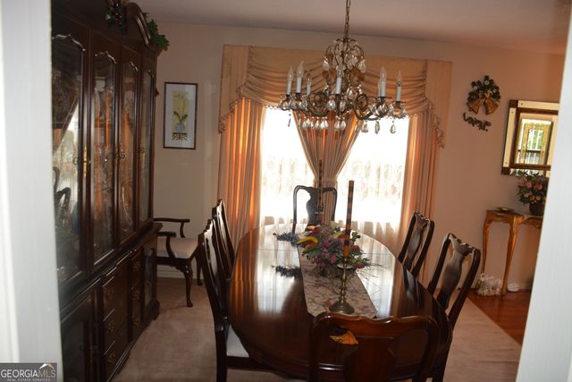 862 Fireside Way, Stone Mountain, GA 30083