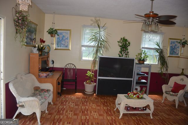 862 Fireside Way, Stone Mountain, GA 30083