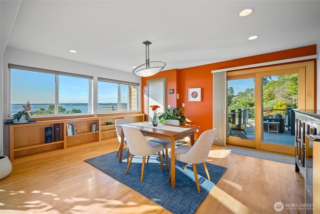 106 N State Street, Bellingham, WA 98225