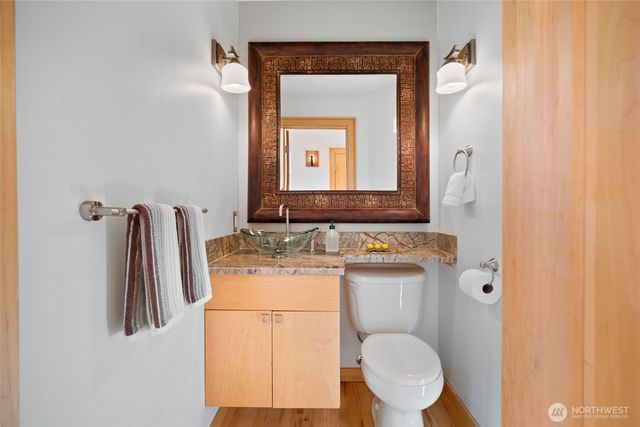 106 N State Street, Bellingham, WA 98225