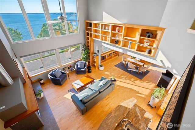 106 N State Street, Bellingham, WA 98225