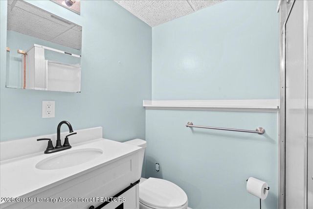 1397 N Onondaga Road, Holt, MI 48842