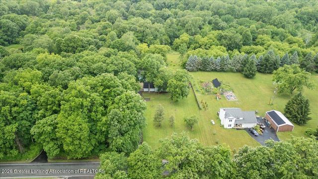 1397 N Onondaga Road, Holt, MI 48842