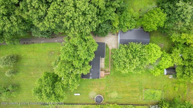 1397 N Onondaga Road, Holt, MI 48842