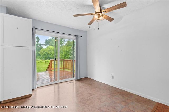 1397 N Onondaga Road, Holt, MI 48842