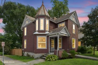 218 N Sandusky Street, Delaware, OH 43015