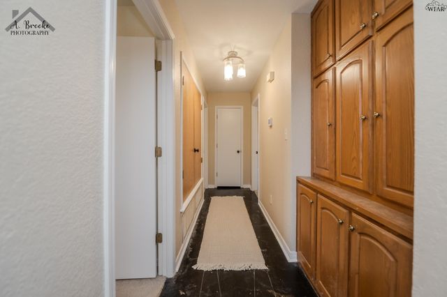 1118 QUAIL RUN, Burkburnett, TX 76354