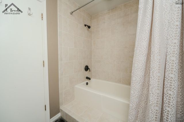 1118 QUAIL RUN, Burkburnett, TX 76354