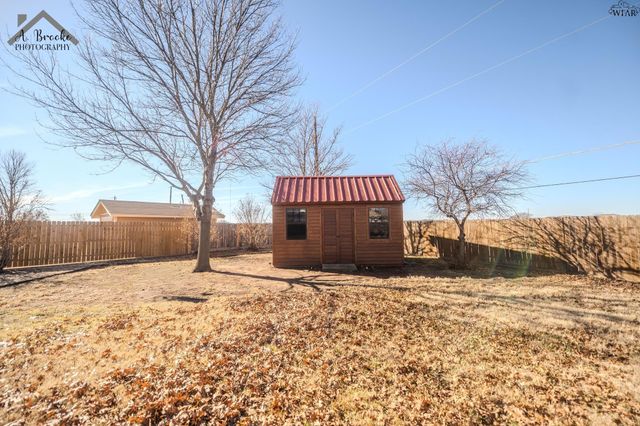 1118 QUAIL RUN, Burkburnett, TX 76354