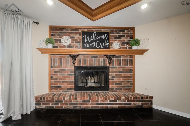 1118 QUAIL RUN, Burkburnett, TX 76354