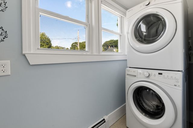 160 Rock St, Whitman, MA 02382