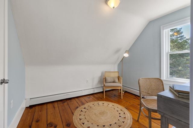 160 Rock St, Whitman, MA 02382