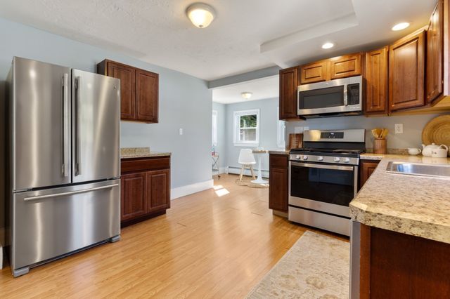 160 Rock St, Whitman, MA 02382