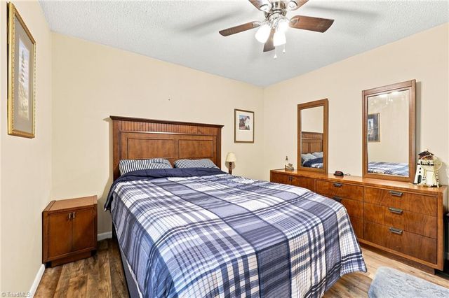10027 Pine Street, Lowgap, NC 27024