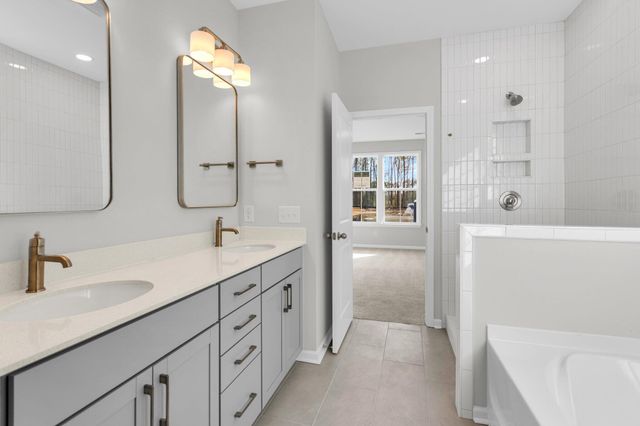 7 Cantona Drive, Summerville, SC 29483