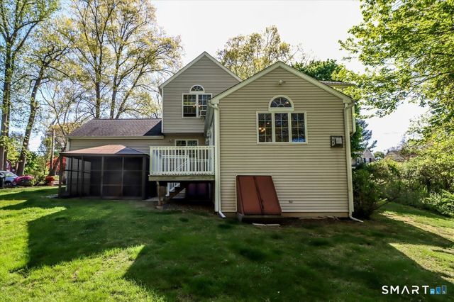 315 Booth Hill Road, Trumbull, CT 06611