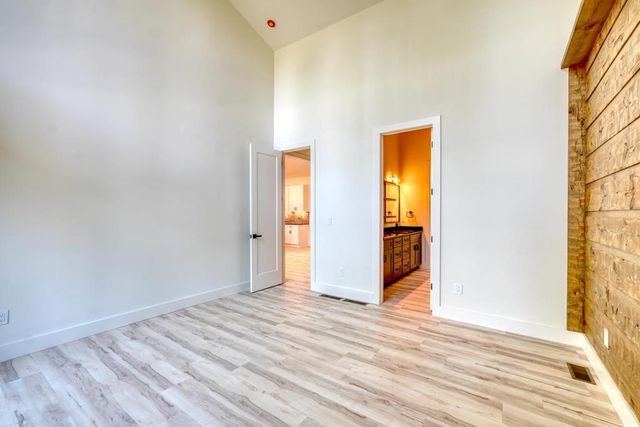 500 Williamstown Road S, Mineral Bluff, GA 30559