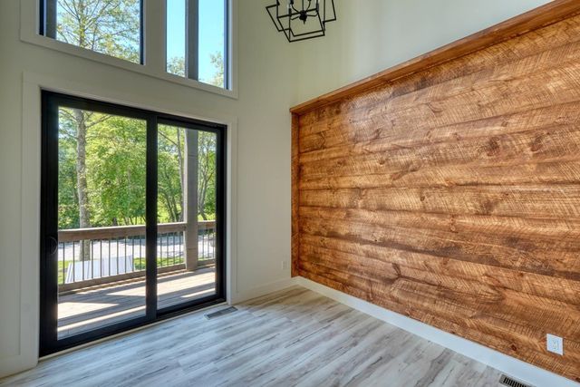 500 Williamstown Road S, Mineral Bluff, GA 30559