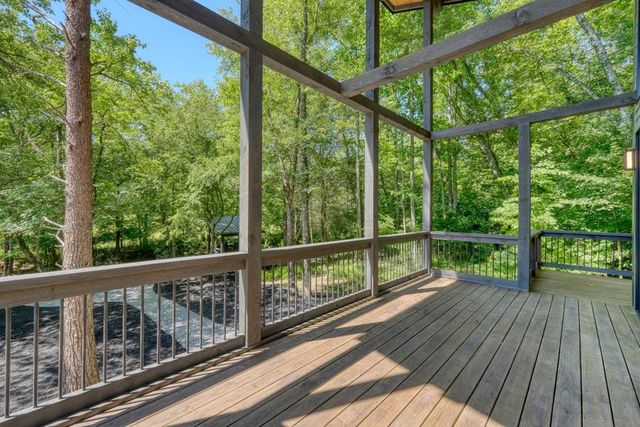 500 Williamstown Road S, Mineral Bluff, GA 30559