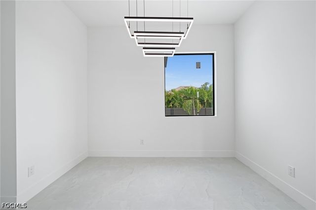 514 NW 36th PL, Cape Coral, FL 33993