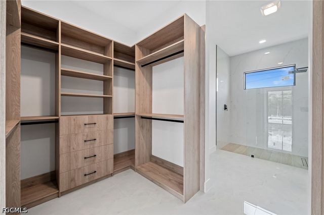 514 NW 36th PL, Cape Coral, FL 33993