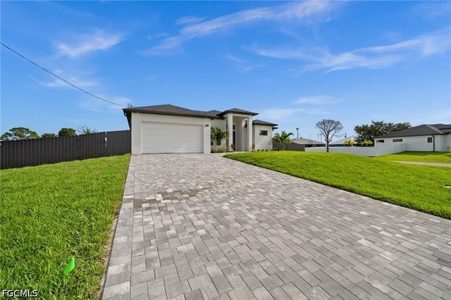 514 NW 36th PL, Cape Coral, FL 33993