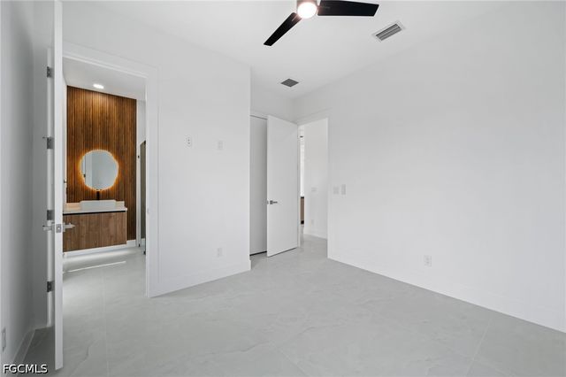 514 NW 36th PL, Cape Coral, FL 33993