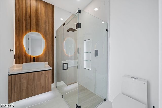 514 NW 36th PL, Cape Coral, FL 33993