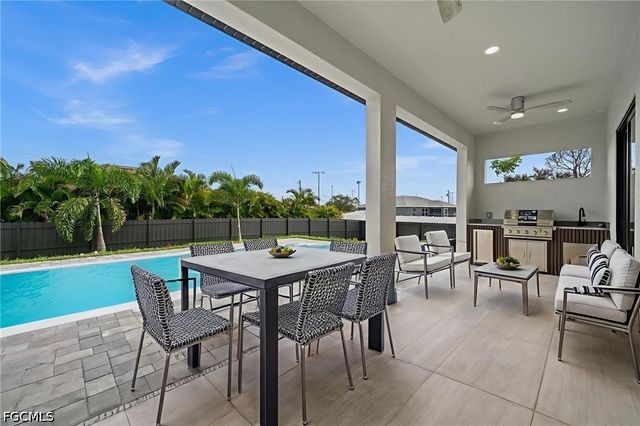 514 NW 36th PL, Cape Coral, FL 33993