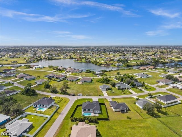 514 NW 36th PL, Cape Coral, FL 33993