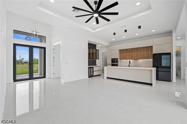 514 NW 36th PL, Cape Coral, FL 33993