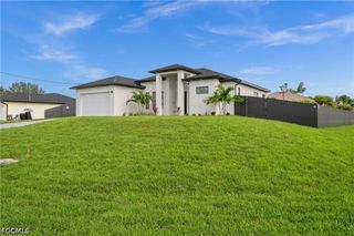 514 NW 36th PL, Cape Coral, FL 33993