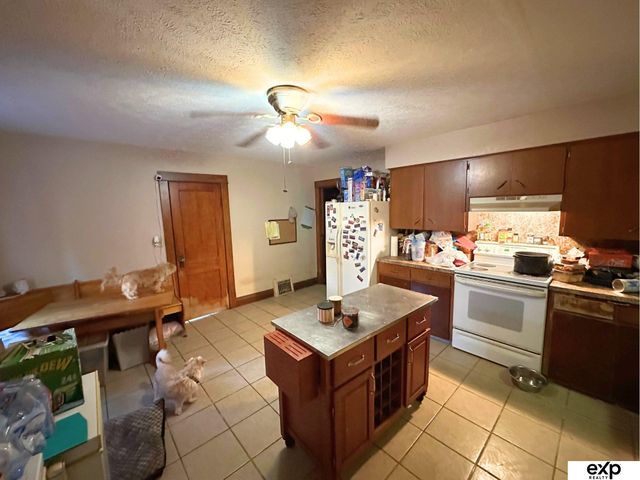 202 N Molley Street, Bennington, NE 68007