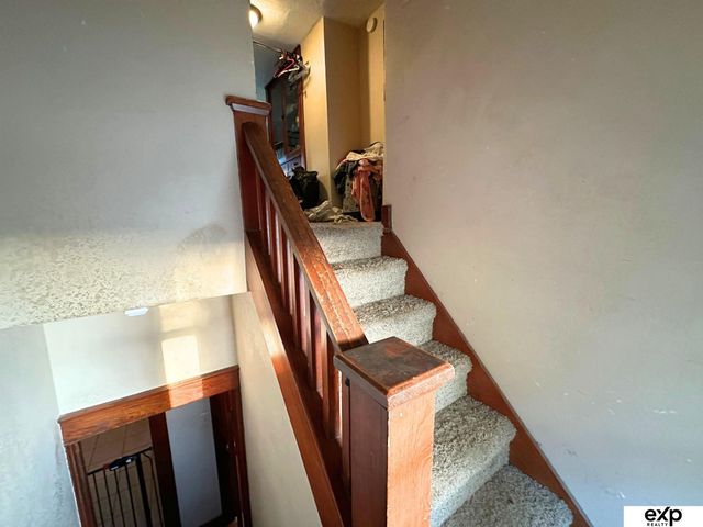 202 N Molley Street, Bennington, NE 68007