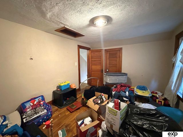 202 N Molley Street, Bennington, NE 68007