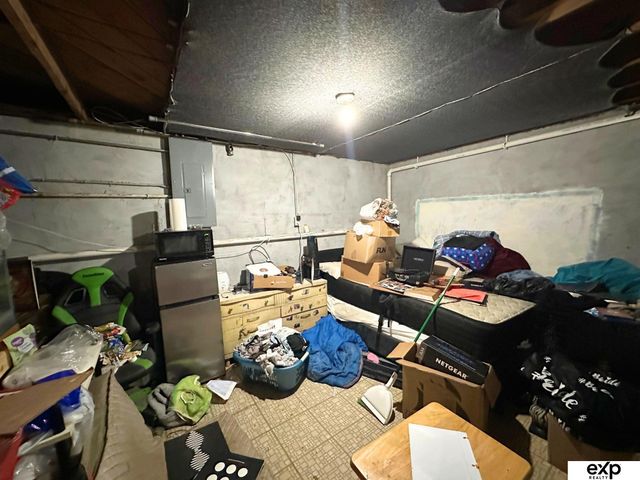 202 N Molley Street, Bennington, NE 68007