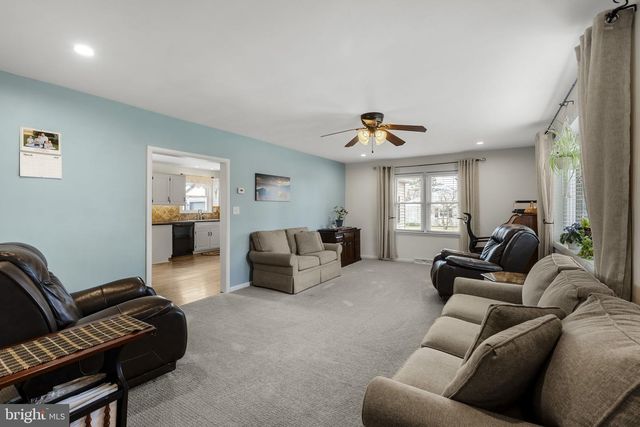 330 S REAMSTOWN RD, Ephrata, PA 17522