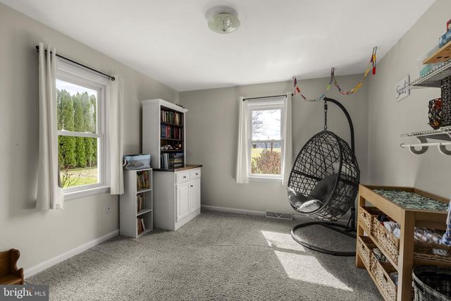330 S REAMSTOWN RD, Ephrata, PA 17522