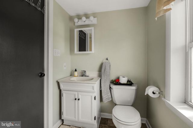 330 S REAMSTOWN RD, Ephrata, PA 17522