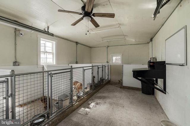 330 S REAMSTOWN RD, Ephrata, PA 17522
