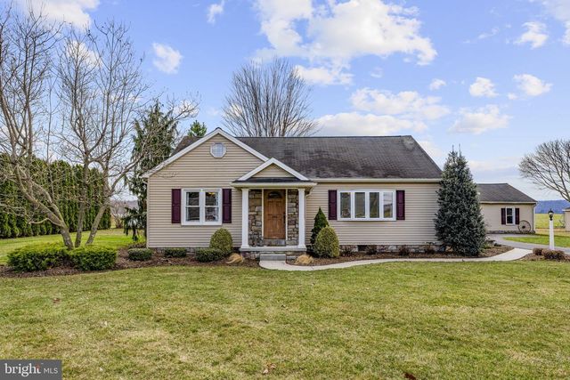 330 S REAMSTOWN RD, Ephrata, PA 17522