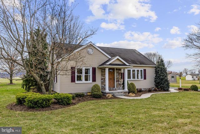 330 S REAMSTOWN RD, Ephrata, PA 17522