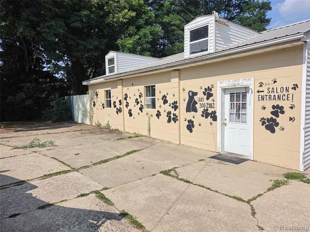 7046 N Dort Highway, Mount Morris, MI 48458