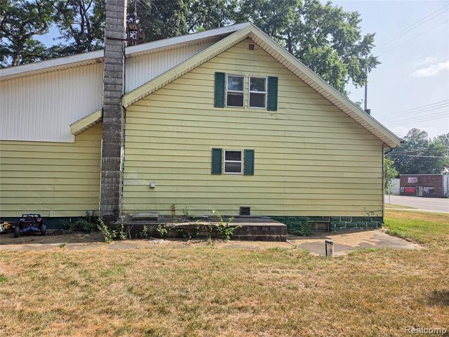 7046 N Dort Highway, Mount Morris, MI 48458