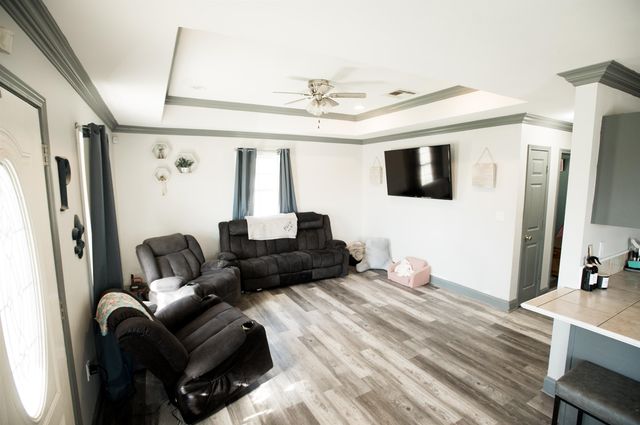 313 Daralyn Drive, Houma, LA 70363