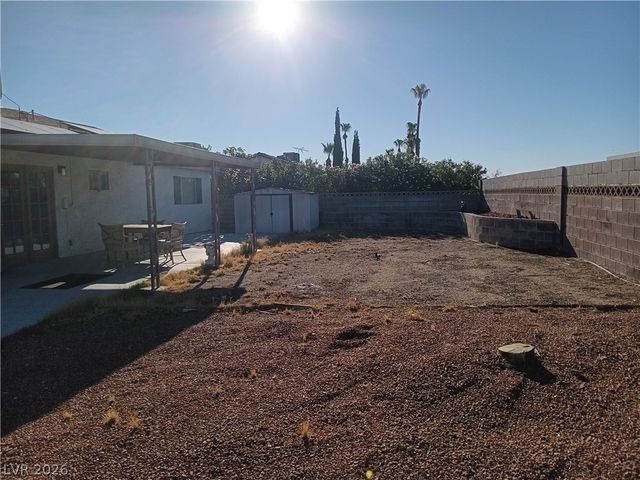 6221 Peppermill Drive, Las Vegas, NV 89146