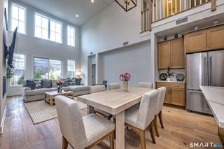 27 Heritage Lane, Woodbridge, CT 06525