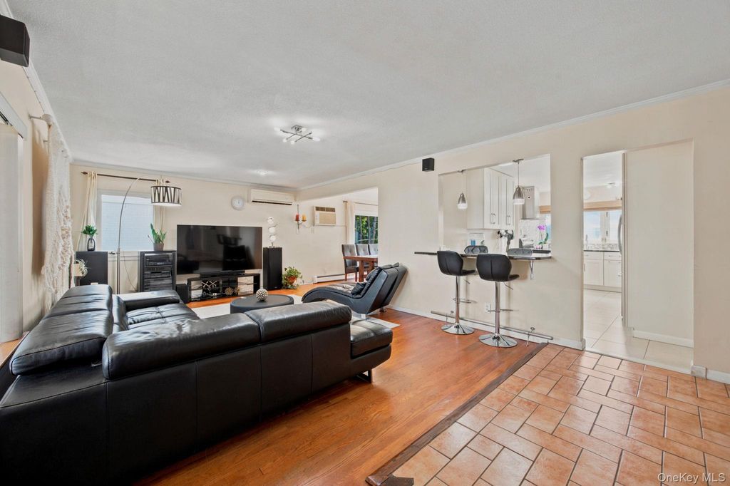 90 Joseph Street, New Hyde Park, NY 11040 — photo 3