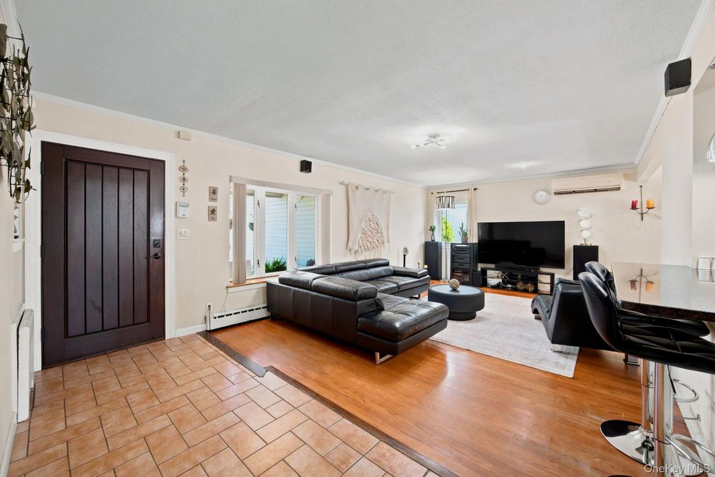 90 Joseph Street, New Hyde Park, NY 11040 — photo 5