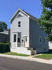 7 Union St, West Orange Twp., NJ 07052